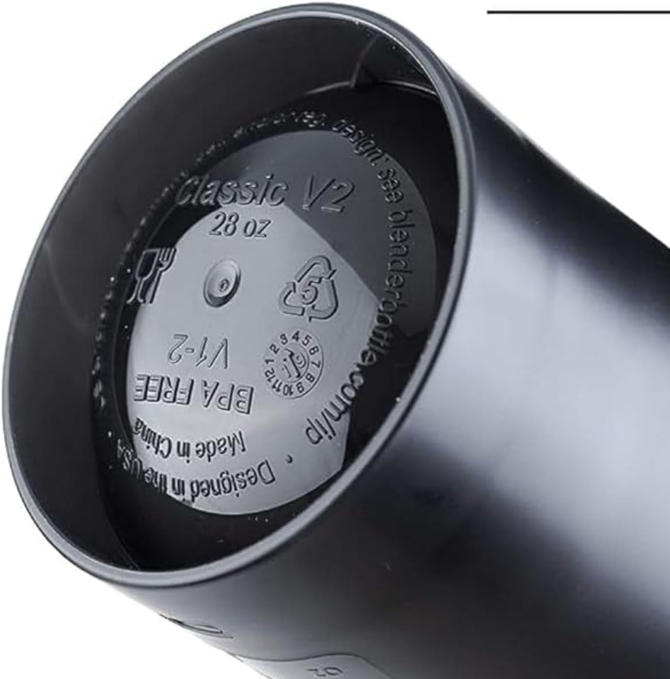 Classic Shaker Bottle Perfect for Protein Shakes and Pre Workout, 20-Ounce, Plum